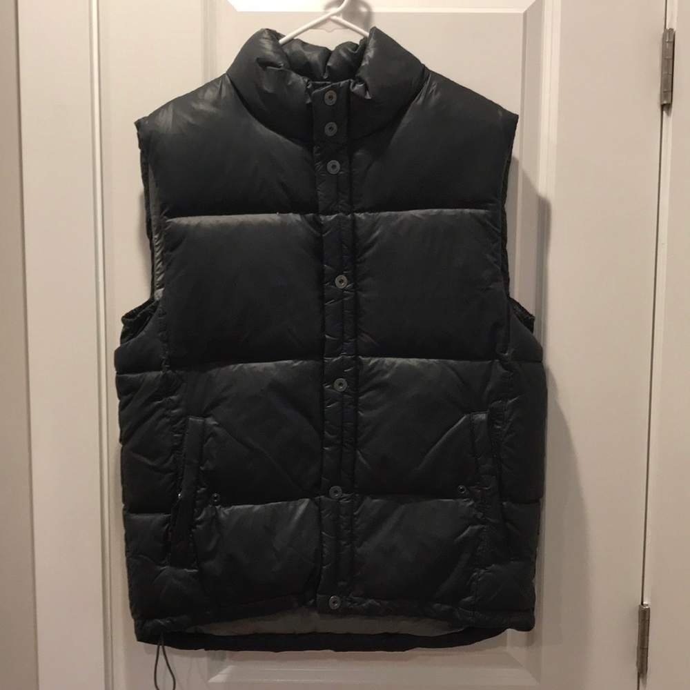 Gray Gap Puffer Vest